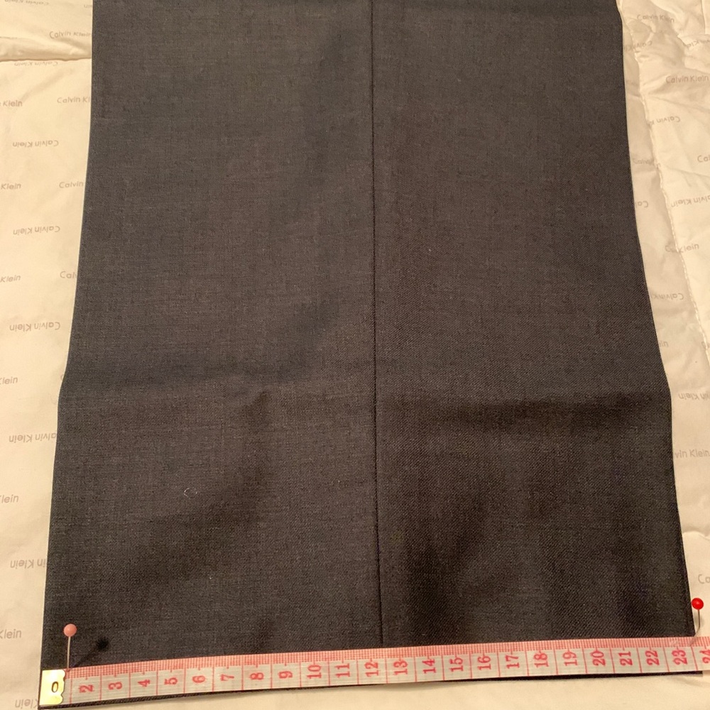 Updated w/measures; Calvin Klein suit 50L; #87; color: drk gray w/gray buttons.